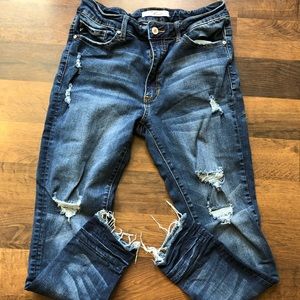 Women’s distressed KanCan high rise